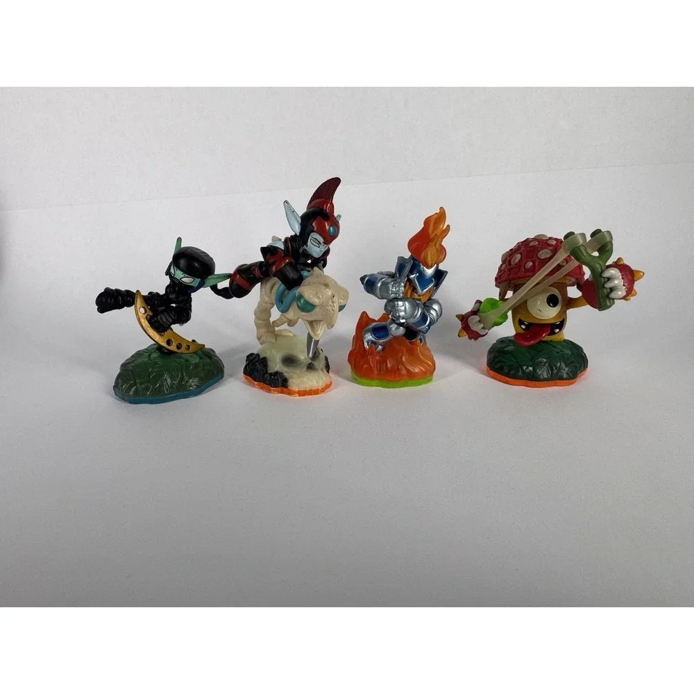 31 Miscellaneous SKYLANDERS, SWAPFORCE,GIANTS,SURPERCHARGED,ETC.